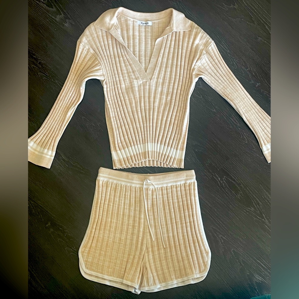Ena Pelly Two Piece Sweater Shorts Set